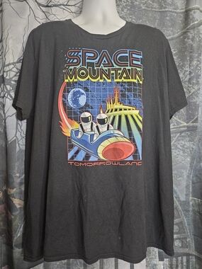 Vintage Disney Space Mountain Tomorrowland Graphic Tee